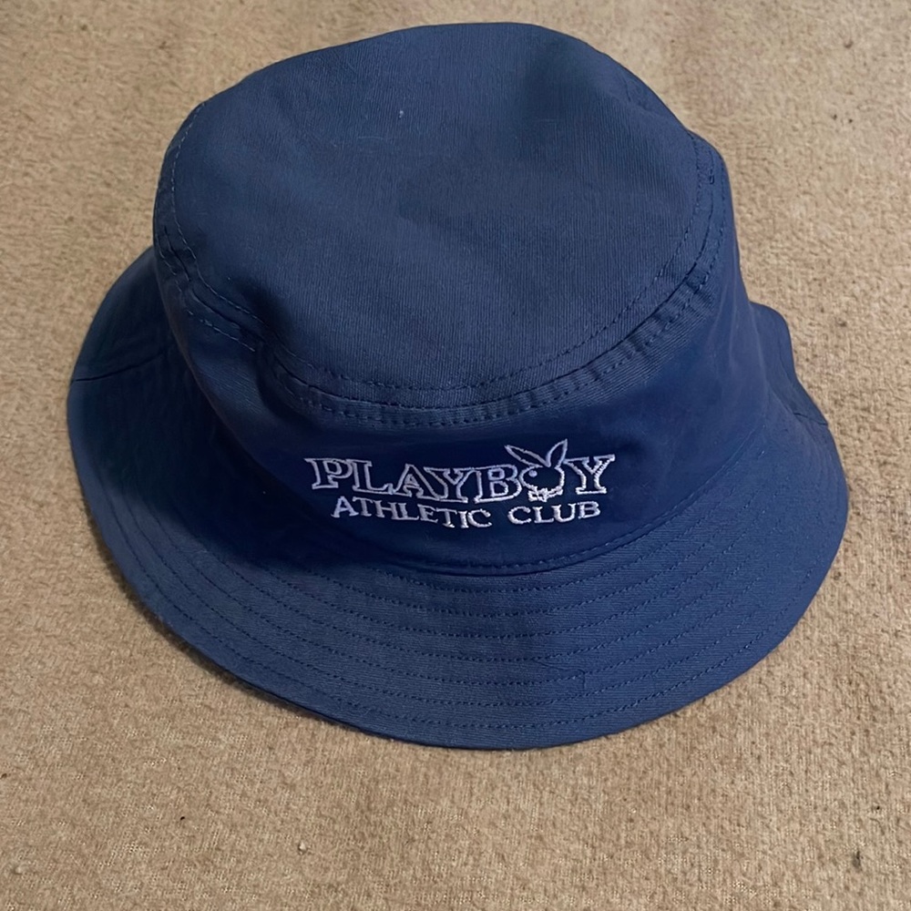 PLAYBOY BUCKET HAT